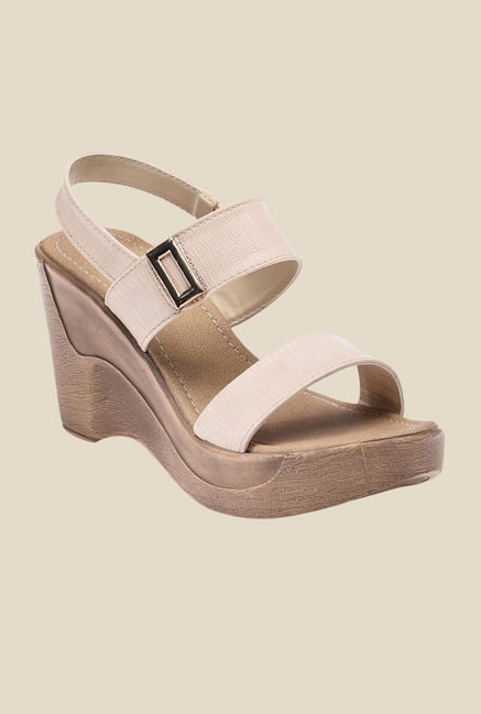 Bruno Manetti Beige Sling Back Wedges Bruno Manetti Beige Sling Back Wedges