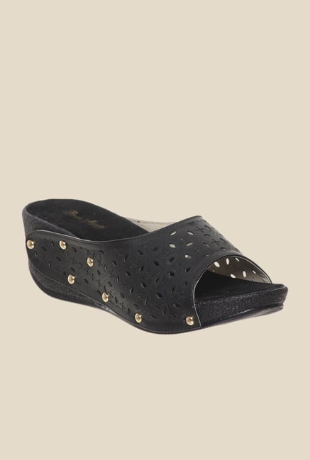 Bruno Manetti Black Wedge Heeled Sandals Bruno Manetti Black Wedge Heeled Sandals