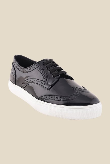 Bruno Manetti Black & White Brogue Sneakers Bruno Manetti Black & White Brogue Sneakers