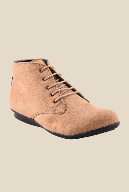 Bruno Manetti Beige Chukka Boots Bruno Manetti Beige Chukka Boots