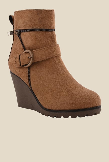Bruno Manetti Beige Wedge Heeled Booties Bruno Manetti Beige Wedge Heeled Booties