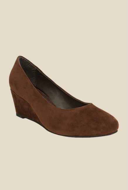 Bruno Manetti Brown Wedge Heeled Pumps Bruno Manetti Brown Wedge Heeled Pumps