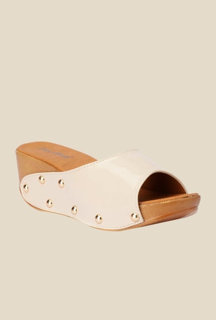 Bruno Manetti Beige Wedge Heeled Sandals Bruno Manetti Beige Wedge Heeled Sandals