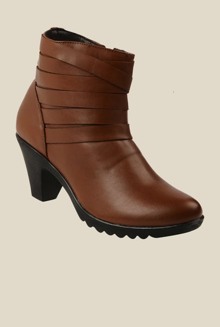 Bruno Manetti Brown Block Heeled Booties Bruno Manetti Brown Block Heeled Booties