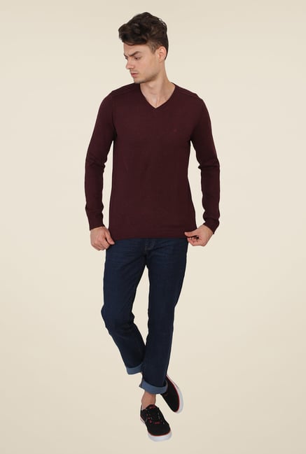 Calvin Klein Solid Maroon Sweater Calvin Klein Solid Maroon Sweater