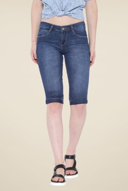 Kraus Blue Mid Rise Denim Capris Kraus Blue Mid Rise Denim Capris