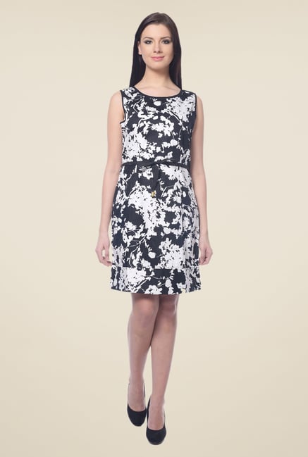 Forever Fashion Black & White Printed Dress Forever Fashion Black & White Printed Dress