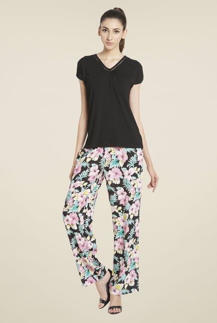 Globus Black Solid Top Globus Black Solid Top