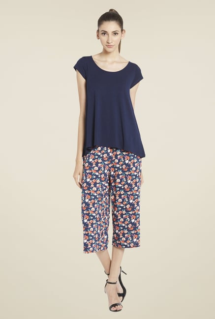 Globus Navy Solid Top Globus Navy Solid Top