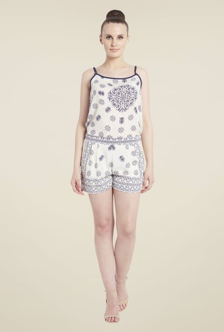 Globus White Printed Shorts Globus White Printed Shorts