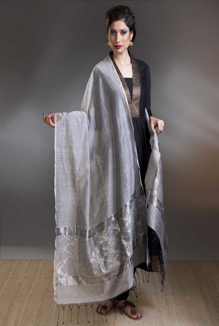 Fabindia Silver Chanderi Woven Phool Jaali Palla Dupatta Fabindia Silver Chanderi Woven Phool Jaali Palla Dupatta