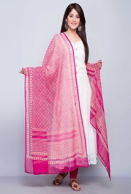 Fabindia Pink Kota Printed Chaar Diya Buti Dupatta Fabindia Pink Kota Printed Chaar Diya Buti Dupatta