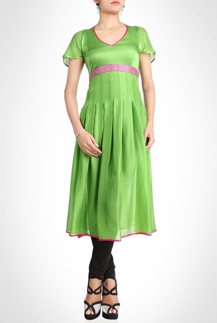 Chhaya Mehrotra Designer Wear Green Kurta by Kimaya Chhaya Mehrotra Designer Wear Green Kurta by Kimaya