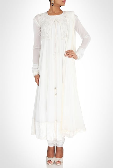 Nausheen Osmany Designer Wear White Suit Set by Kimaya Nausheen Osmany Designer Wear White Suit Set by Kimaya