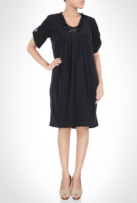 Rohit Gandhi And Rahul Khanna Designer Black Dress by Kimaya Rohit Gandhi And Rahul Khanna Designer Black Dress by Kimaya