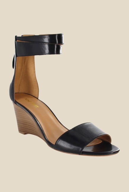 Nine West Black Ankle Strap Wedges Nine West Black Ankle Strap Wedges