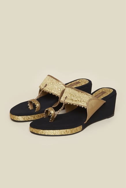 Metro Antique Gold Wedges Metro Antique Gold Wedges
