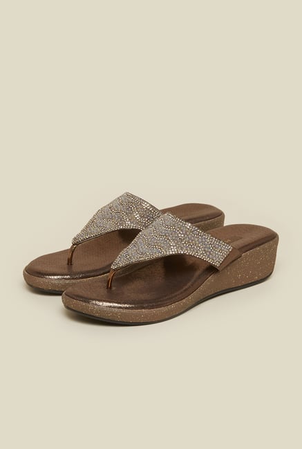 Metro Antique Gold T-Strap Sandals Metro Antique Gold T-Strap Sandals