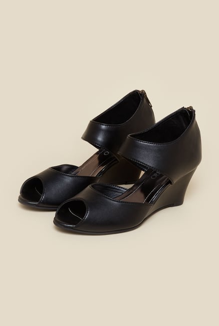 Metro Black Wedge Sandals Metro Black Wedge Sandals