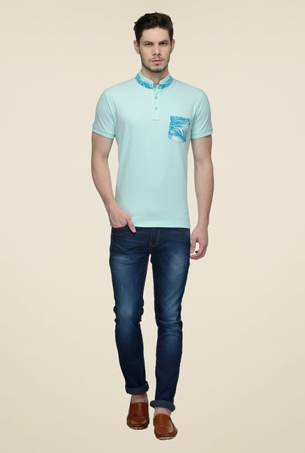 United Colors of Benetton Sky Blue Solid T-shirt United Colors of Benetton Sky Blue Solid T-shirt