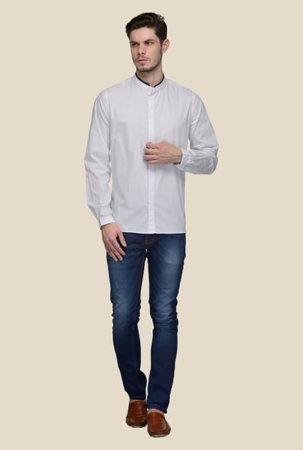 United Colors of Benetton White Mandarin Collar Solid Shirt United Colors of Benetton White Mandarin Collar Solid Shirt
