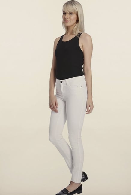Vero Moda White Solid Pants Vero Moda White Solid Pants