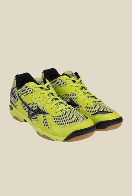 Mizuno Wave Twister 4 Yellow & Black Sports Shoes Mizuno Wave Twister 4 Yellow & Black Sports Shoes