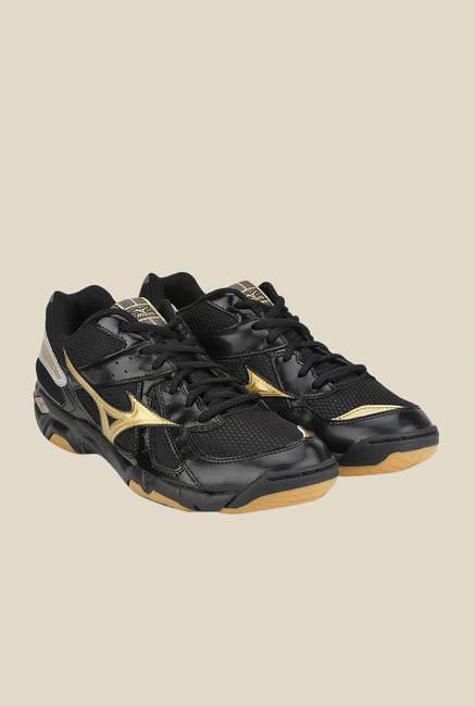 Mizuno Wave Twister 4 Black & Golden Sports Shoes Mizuno Wave Twister 4 Black & Golden Sports Shoes