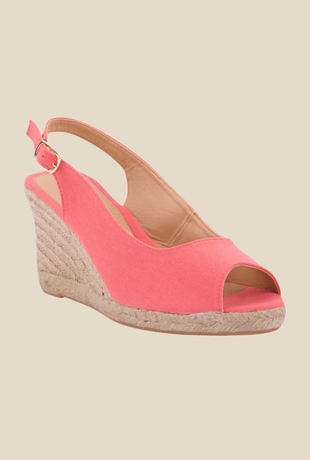 MIM Coral & Light Gold Back Strap Wedges MIM Coral & Light Gold Back Strap Wedges