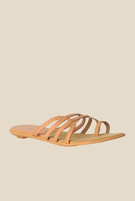 Bata Westwood Beige Toe Ring Sandals Bata Westwood Beige Toe Ring Sandals