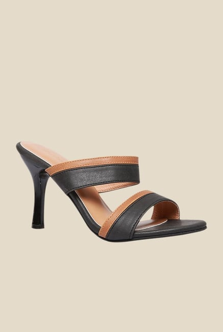 Bata Gisele Black & Beige Casual Sandals Bata Gisele Black & Beige Casual Sandals