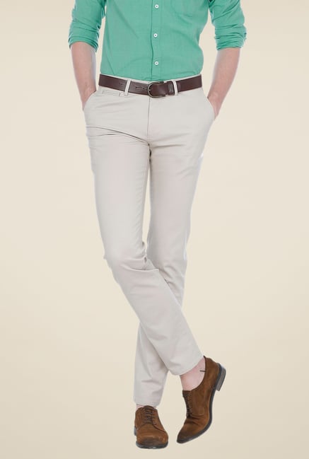 Basics Off-white Solid Mid-rise Trousers Basics Off-white Solid Mid-rise Trousers