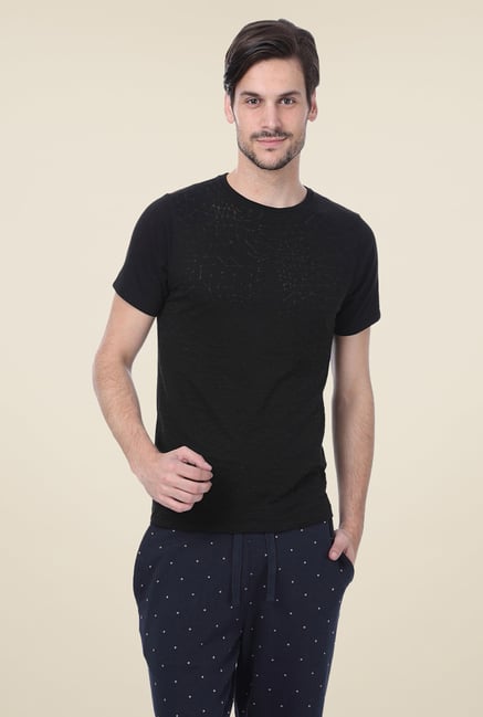 Basics Black Geometric Print Crew T-shirt Basics Black Geometric Print Crew T-shirt