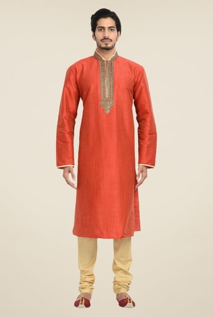Manyavar Trendy Red Textured Kurta & Churidar Manyavar Trendy Red Textured Kurta & Churidar