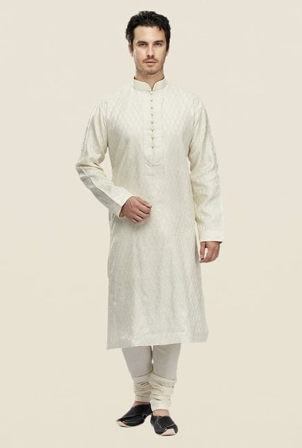 Manyavar Off White Jacquard Kurta & Churidar Manyavar Off White Jacquard Kurta & Churidar