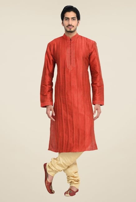 Manyavar Trendy Red Textured Kurta & Churidar Manyavar Trendy Red Textured Kurta & Churidar
