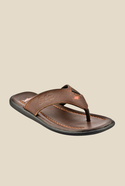 Lee Cooper Brown Thong Sandals Lee Cooper Brown Thong Sandals