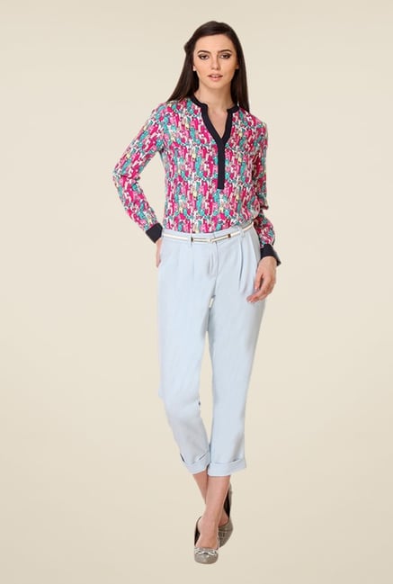 Kaaryah Light Blue Straight Fit Capri Trousers Kaaryah Light Blue Straight Fit Capri Trousers