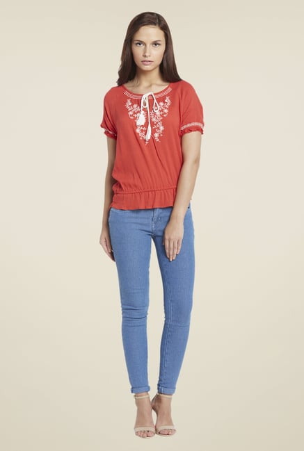 Globus Coral Embroidery Top Globus Coral Embroidery Top