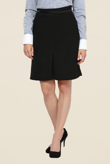 Kaaryah Black With Black Piping Skirt Kaaryah Black With Black Piping Skirt