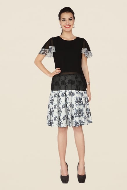 Soie Black Solid Top Soie Black Solid Top