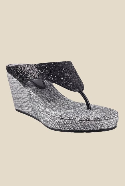 Metro Black Wedge Heeled Thong Sandals Metro Black Wedge Heeled Thong Sandals