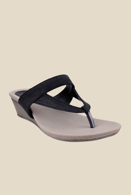Metro Black Wedge Heeled Thong Sandals Metro Black Wedge Heeled Thong Sandals