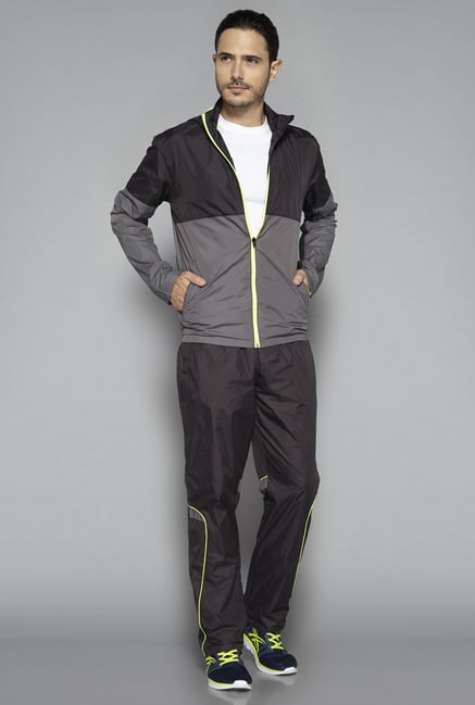 Westsport by Westside Black & Grey Solid Jacket Westsport by Westside Black & Grey Solid Jacket