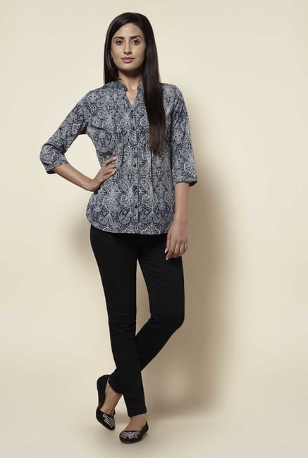 Zudio Navy Paisley Print Blouse Zudio Navy Paisley Print Blouse