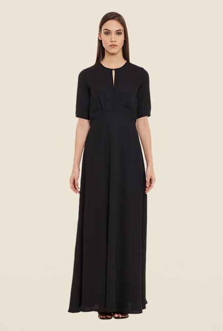 Femella Black Solid Maxi Dress Femella Black Solid Maxi Dress