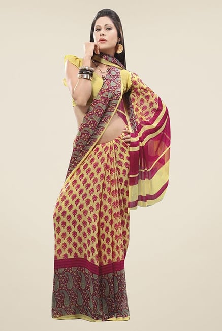 Triveni Beige Printed Faux Georgette Saree Triveni Beige Printed Faux Georgette Saree