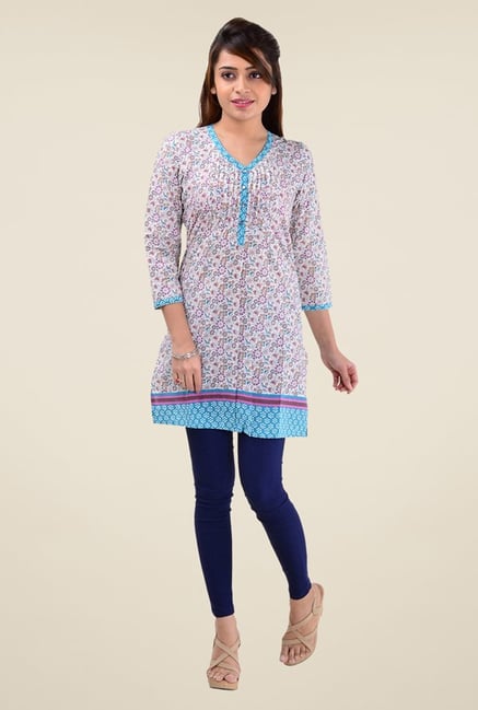 Triveni White Floral Print Kurti Triveni White Floral Print Kurti