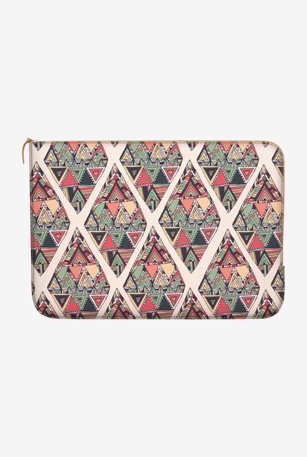 DailyObjects Chic Triangle MacBook Pro 13 Zippered Sleeve DailyObjects Chic Triangle MacBook Pro 13 Zippered Sleeve