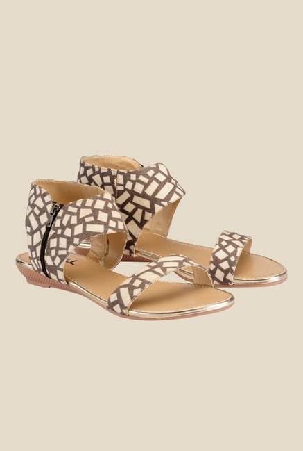 Nell Beige Flat Sandals Nell Beige Flat Sandals